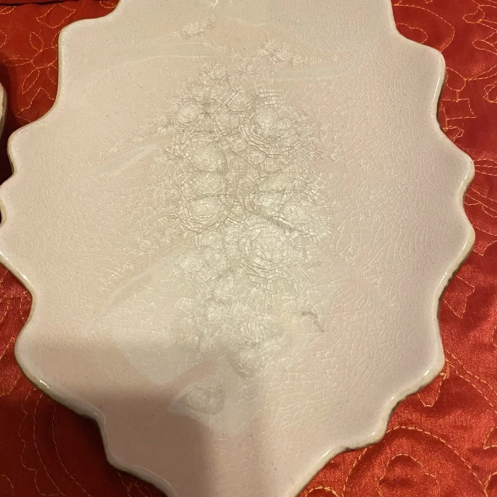 Vintage Set‎ Of 2 PIER 1  Crackle Glaze Leaf Dish /Shallow Bowls 9